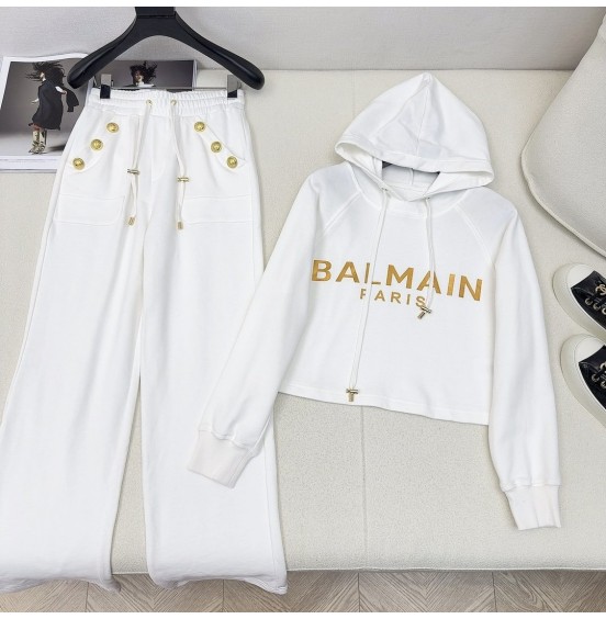 Balmain 발망