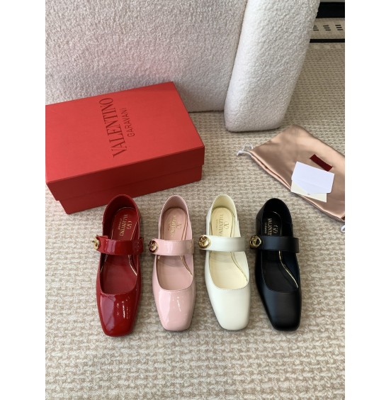 Valentino 발렌티노 VALENTINO GARAVANI VLOGO LOCKER 브이로고 라커 발레리나 슈즈