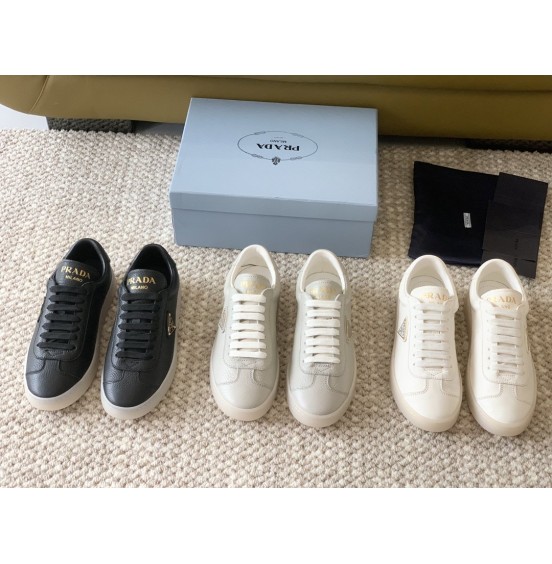 prada 프라다 남여공용 (사이즈:남39-45&여35-41)